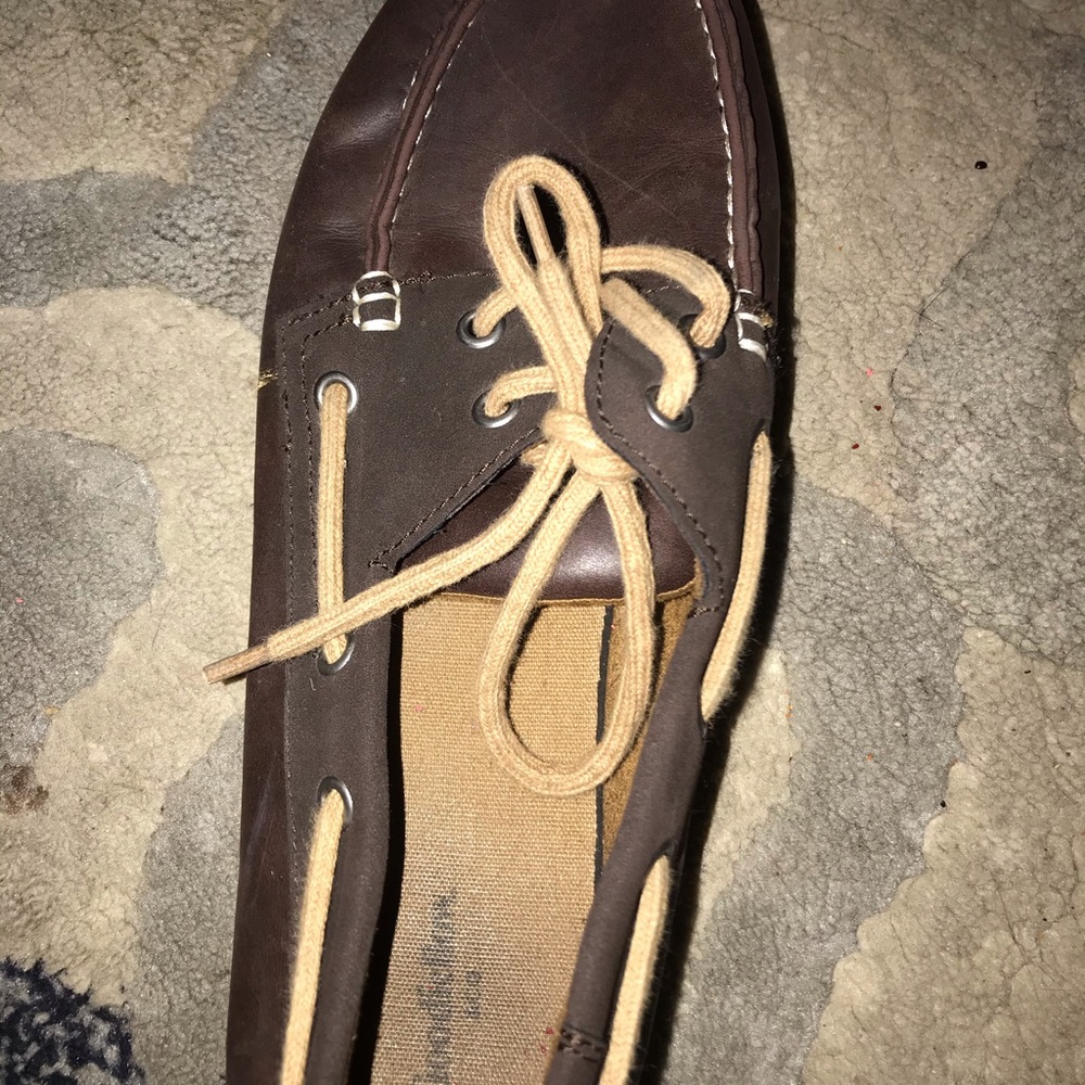 Shoes - Picture 2 of 3